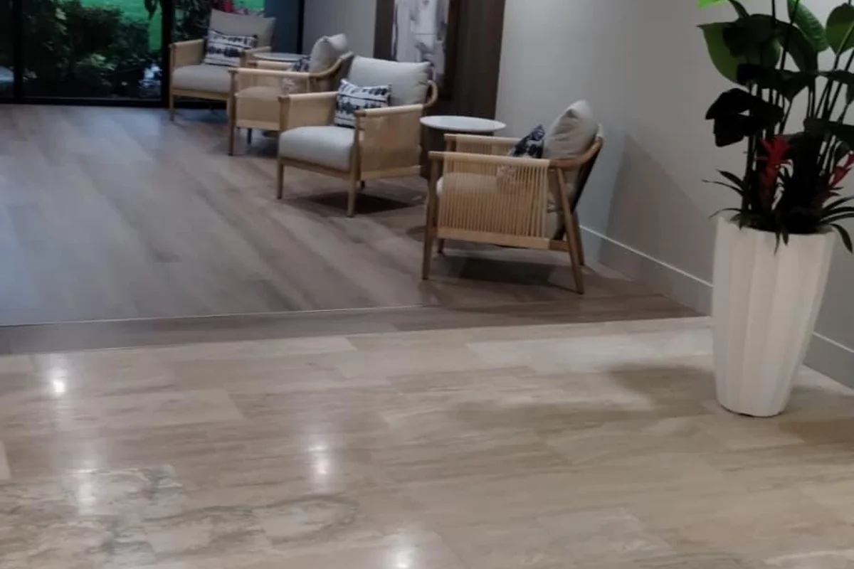 4200 Hillcrest Dr #707, Hollywood: photo 1 of 7