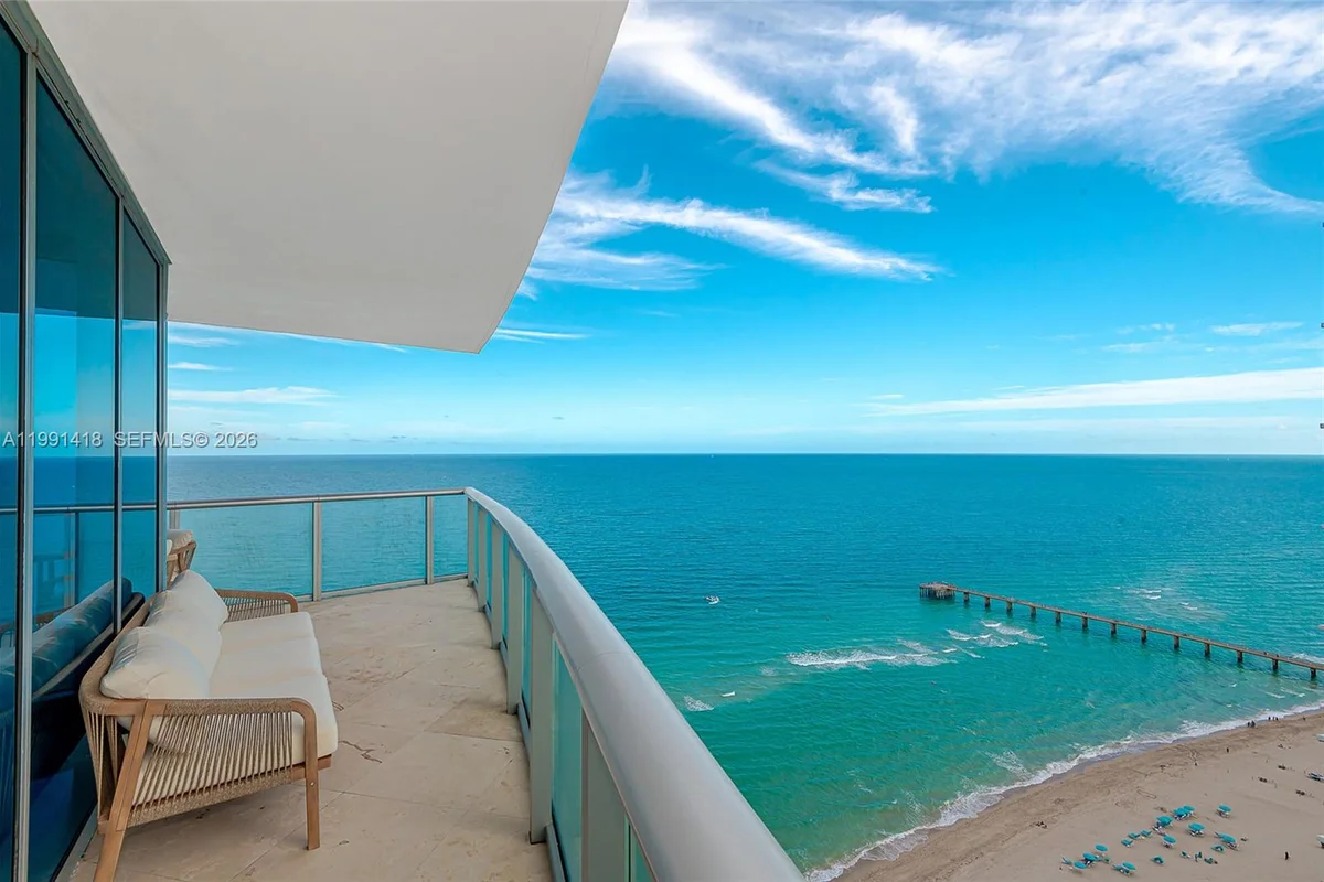 17001 Collins Ave #3101, Sunny Isles Beach: photo 1 of 40