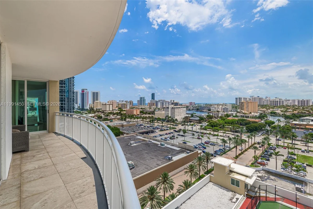 1755 E Hallandale Beach Blvd #1407E, Hallandale Beach: photo 1 of 28