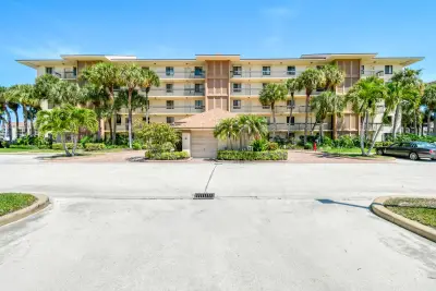 2401 Marina Isle Way #503, Jupiter: photo 1 of 43