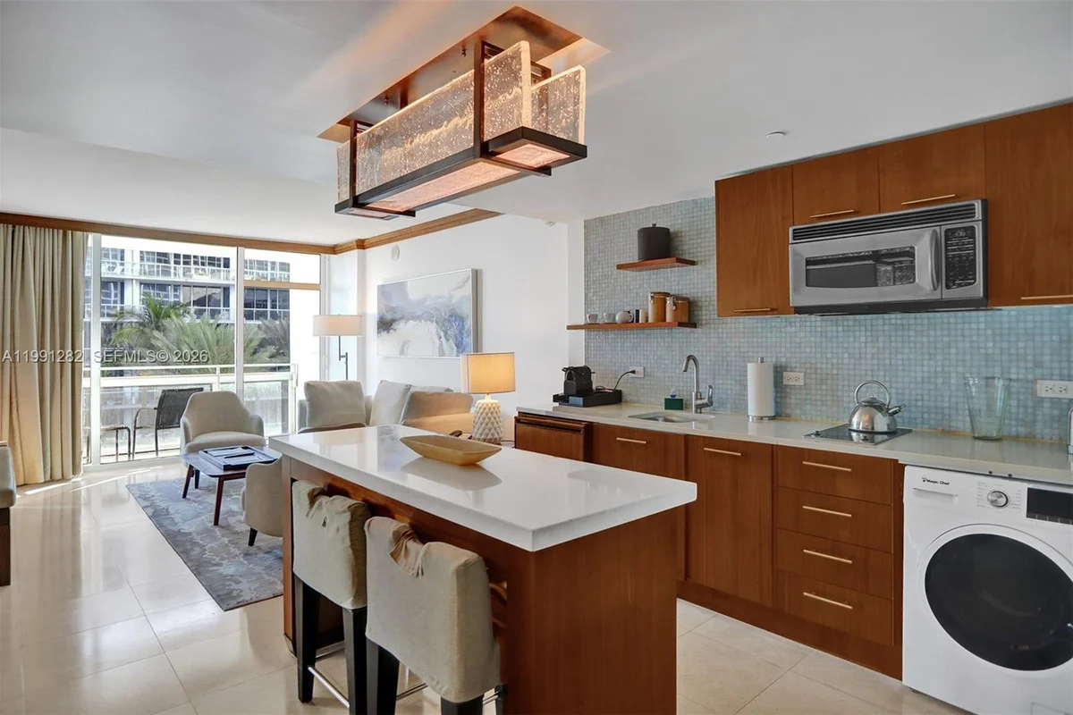 6801 Collins Ave #309, Miami Beach: photo 1 of 20