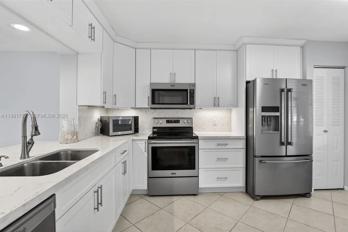 901 SW 128th Ter #102A, Pembroke Pines: photo 1 of 43