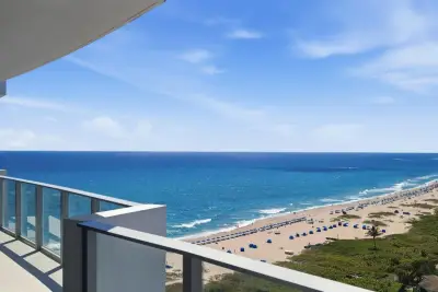 3100 N Ocean Dr #H-1506, Riviera Beach: photo 1 of 41