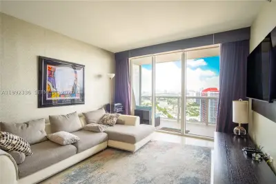 1850 S Ocean Dr #3509, Hallandale Beach: photo 1 of 1