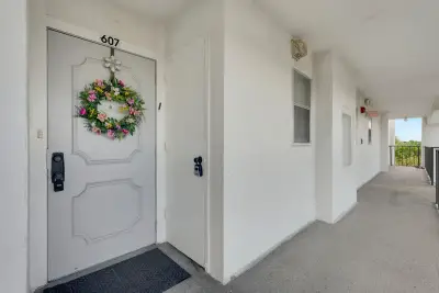 3597 Birdie Dr #607, Lake Worth: photo 1 of 27