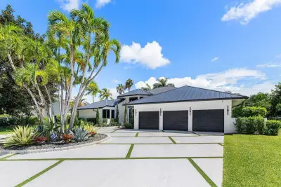 4825 Bocaire Blvd, Boca Raton: photo 1 of 52