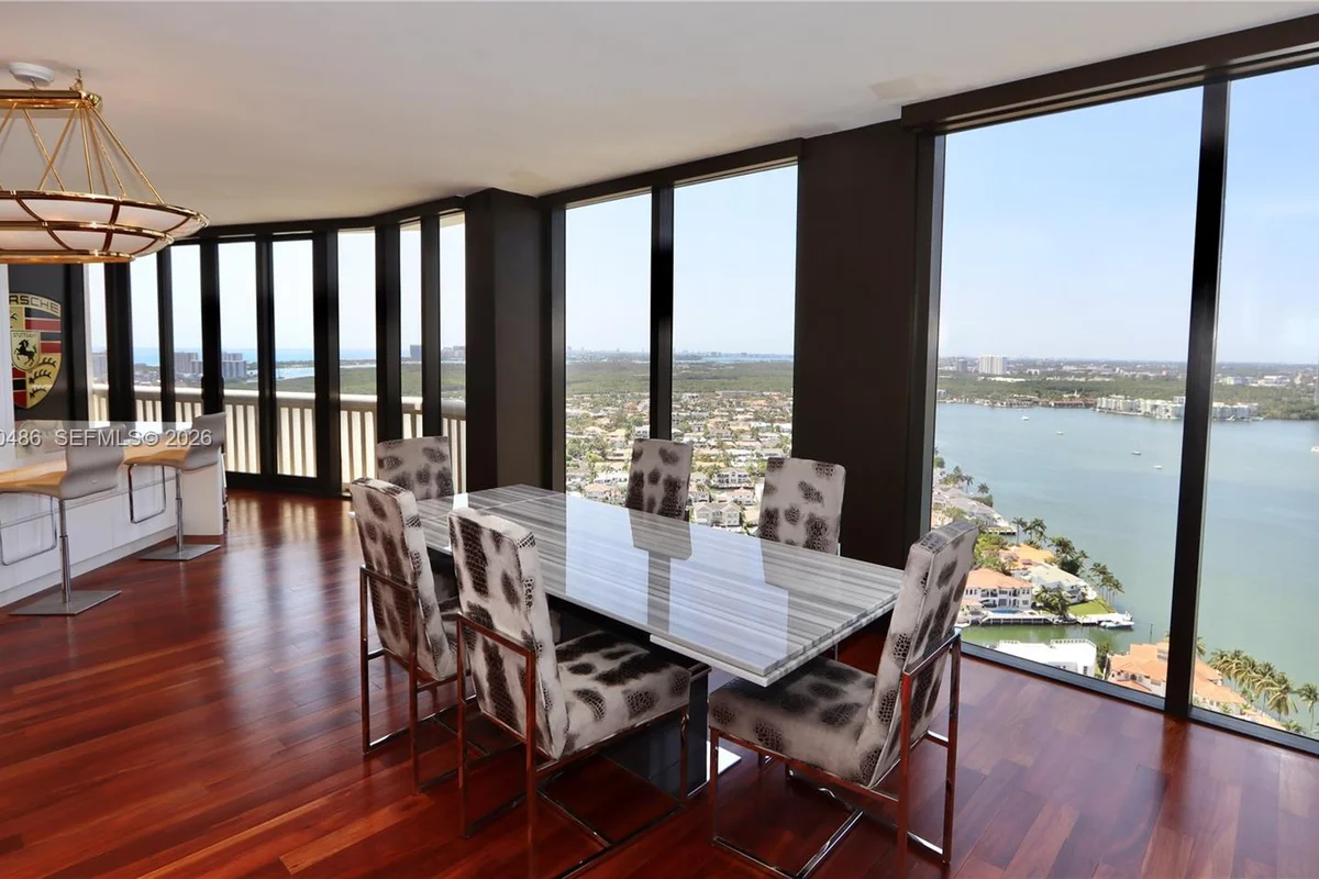 1000 Island Blvd #PH2, Aventura: photo 1 of 40