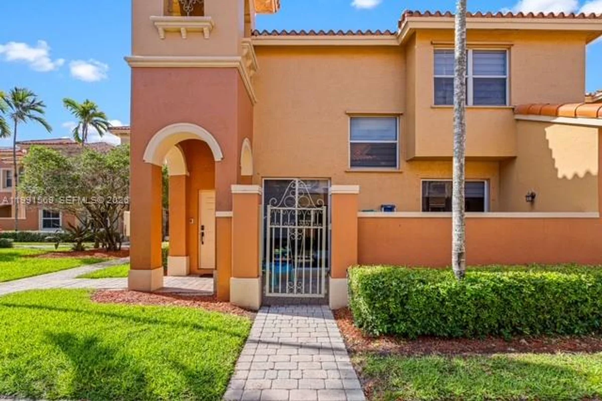4914 Sailboat Dr #4610, Dania Beach: photo 1 of 25