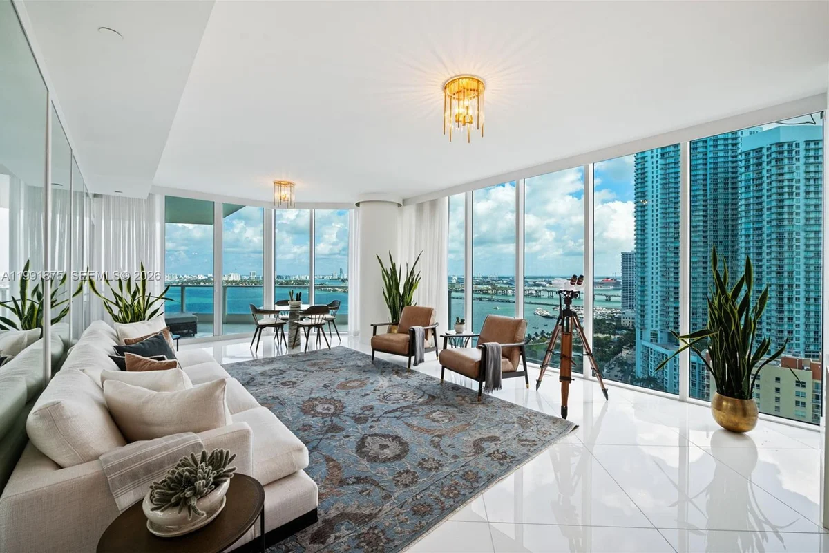 2020 N Bayshore Dr #2502, Miami: photo 1 of 85