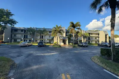 4832 Esedra Ct #106, Lake Worth: photo 1 of 45