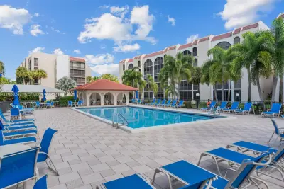 3485 Environ Blvd #C205, Lauderhill: photo 1 of 13