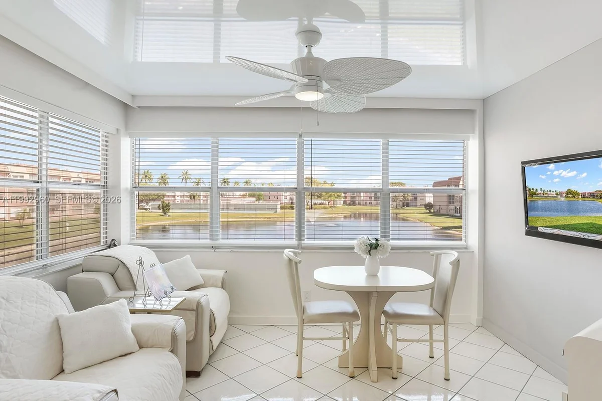9580 Sunrise Lakes Blvd #205, Sunrise: photo 1 of 46