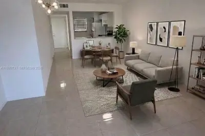 860 NE 207th Ter #8-106, Miami: photo 1 of 8