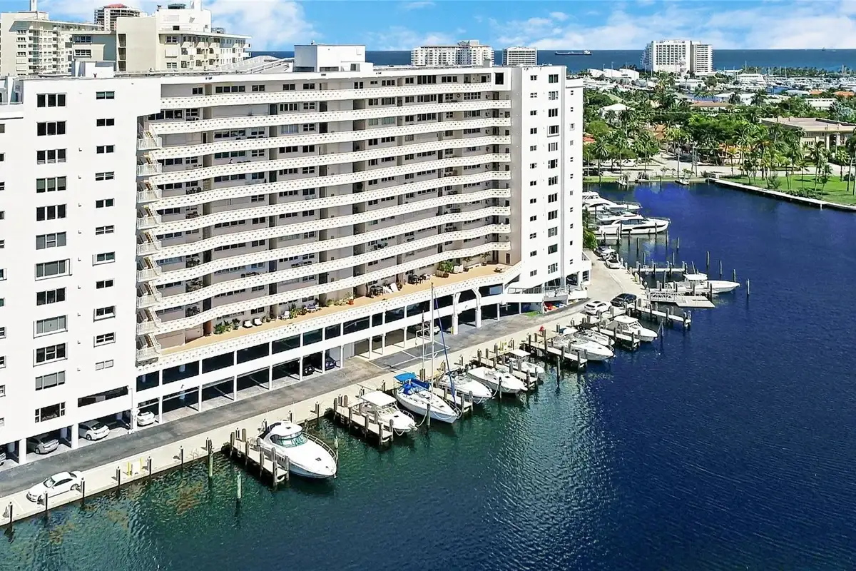 333 Sunset Dr #208, Fort Lauderdale: photo 1 of 59