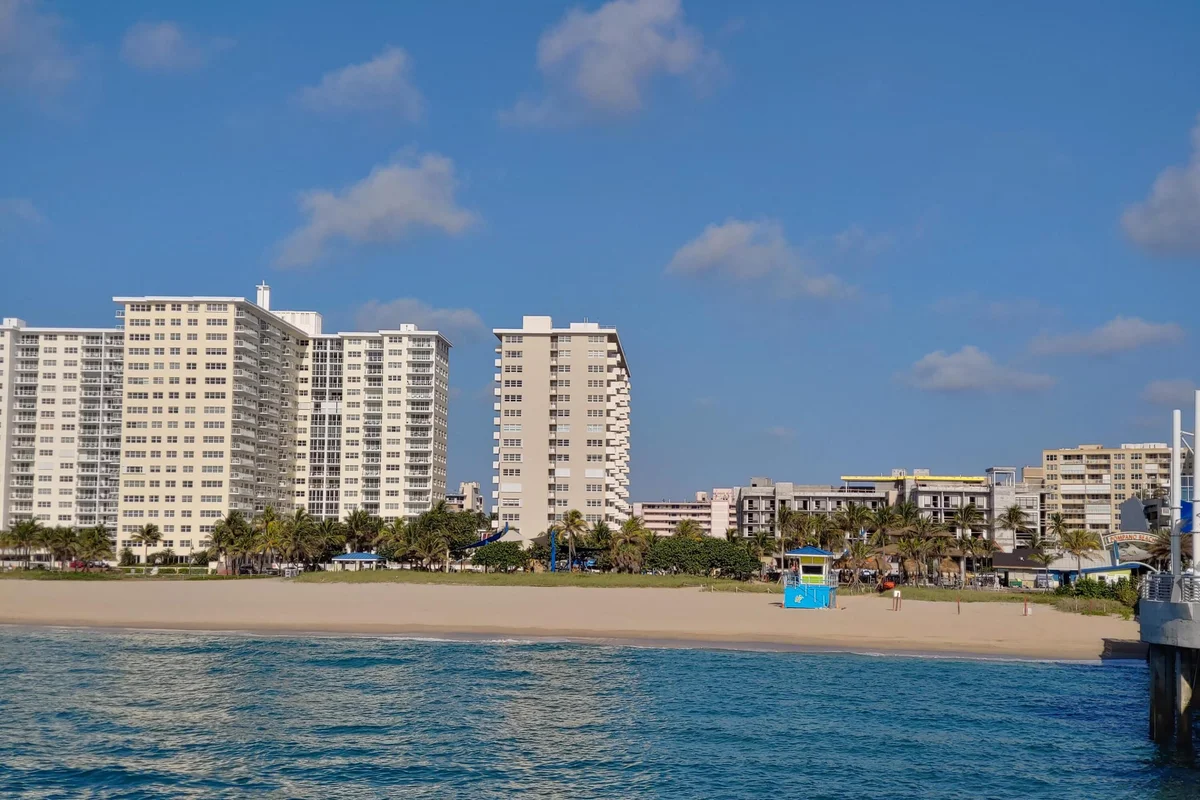133 N Pompano Beach Blvd #Ph 7, Pompano Beach: photo 1 of 18