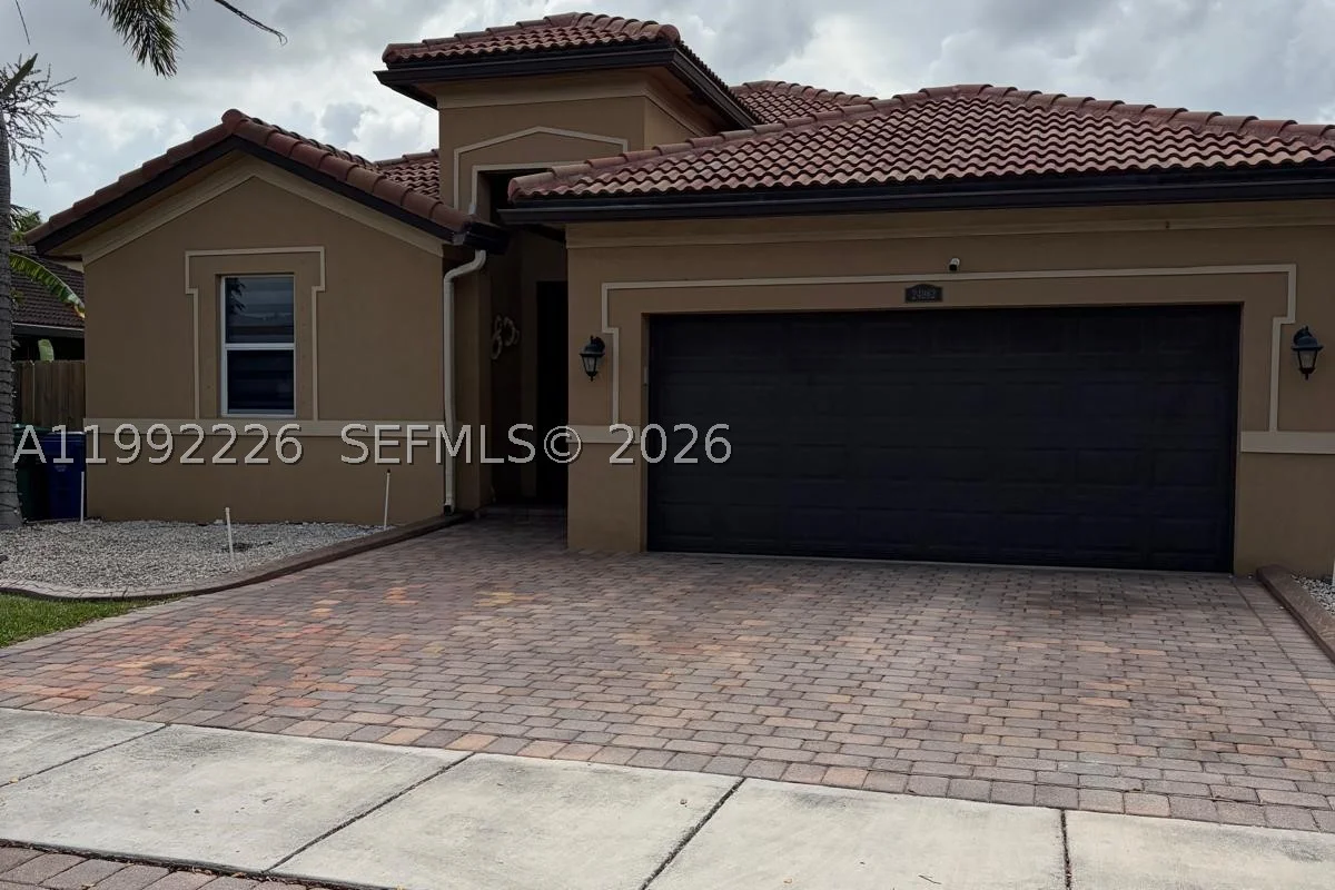 24982 SW 118th Ct, Homestead: photo 1 of 60