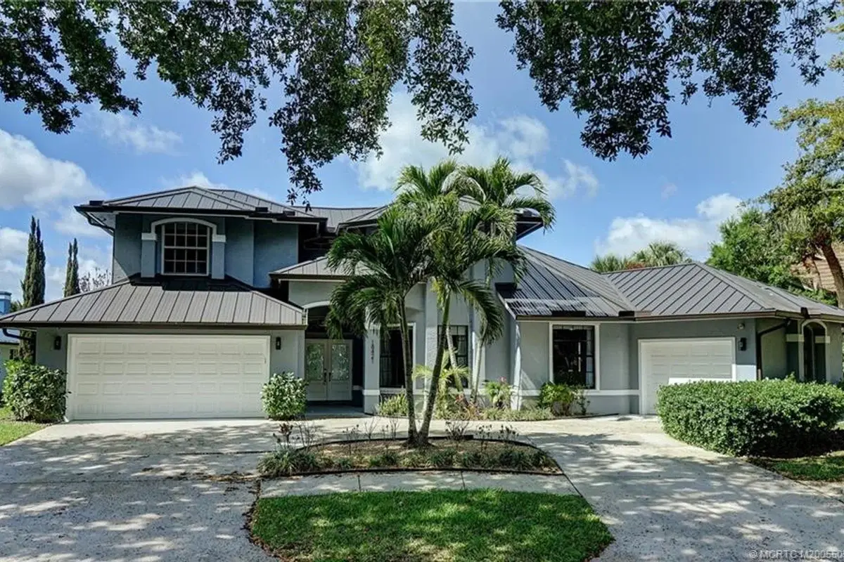 18421 Lake Bend Dr, Jupiter: photo 1 of 62