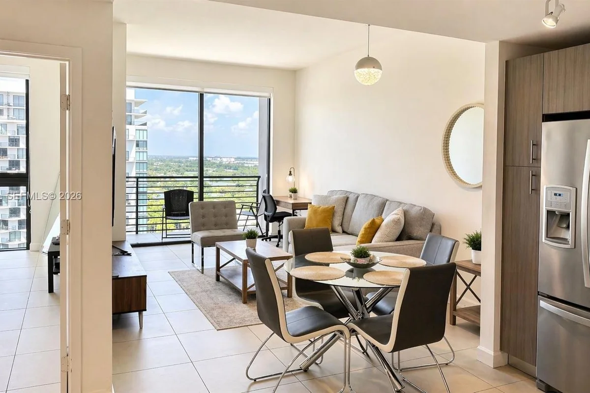 5350 NW 84th Ave #1812, Doral: photo 1 of 11