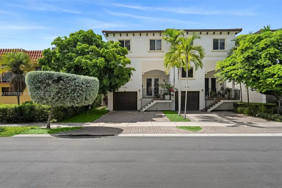 3506 NE 166th St #4, North Miami Beach: photo 1 of 53
