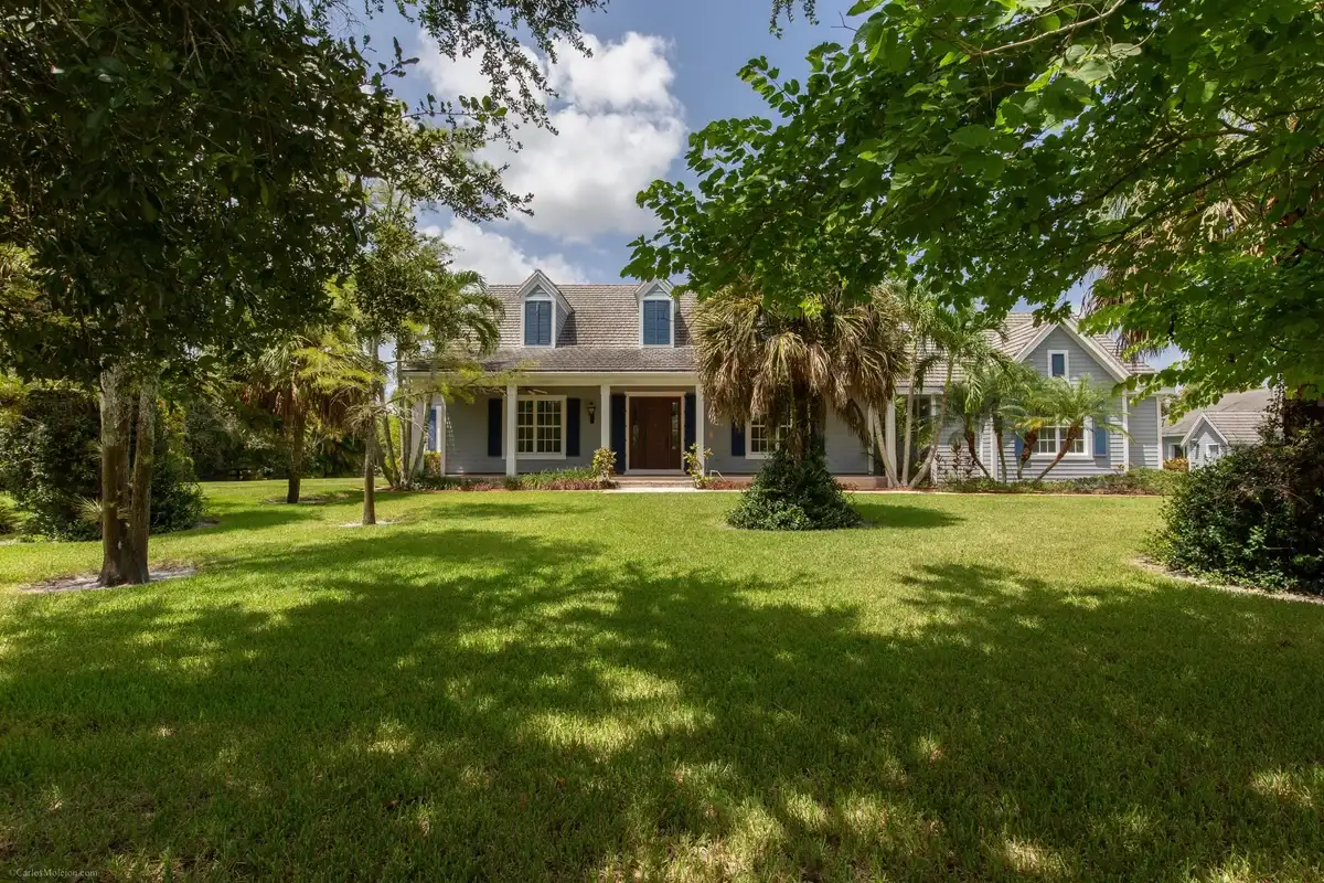 1321 Pelham Rd, Wellington: photo 1 of 34