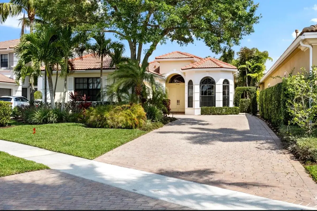6700 Fox Hollow Dr, West Palm Beach: photo 1 of 51
