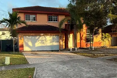 18109 SW 148th Ave Rd, Miami: photo 1 of 1