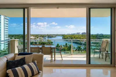 2845 NE 9th St #906, Fort Lauderdale: photo 1 of 67
