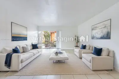 9423 SW 76th St #W21, Miami: photo 1 of 14