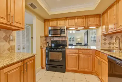 9810 Marina Blvd #1136, Boca Raton: photo 1 of 35
