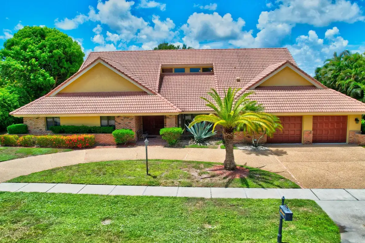 3110 Equestrian Dr, Boca Raton: photo 1 of 36
