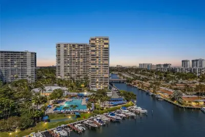 2500 Parkview Dr #1418, Hallandale Beach: photo 1 of 49