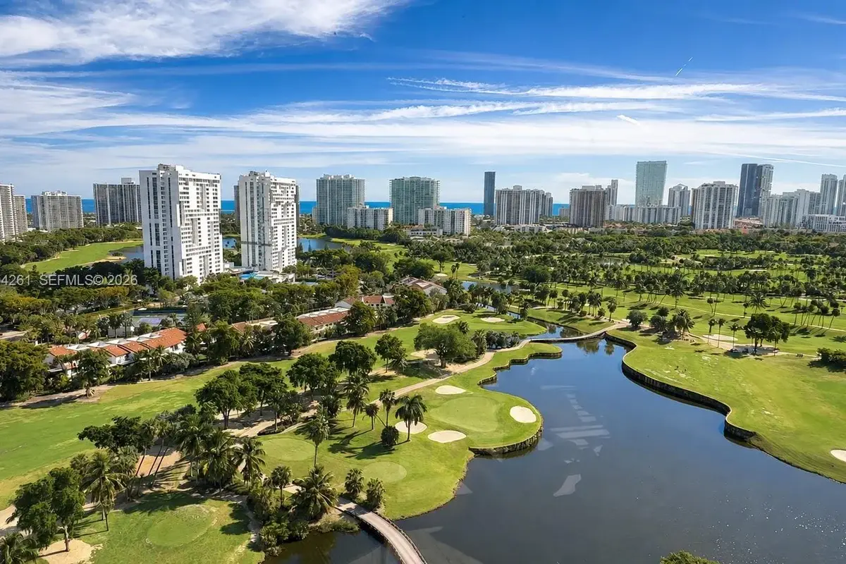 20379 W Country Club Dr #2236, Aventura: photo 1 of 32