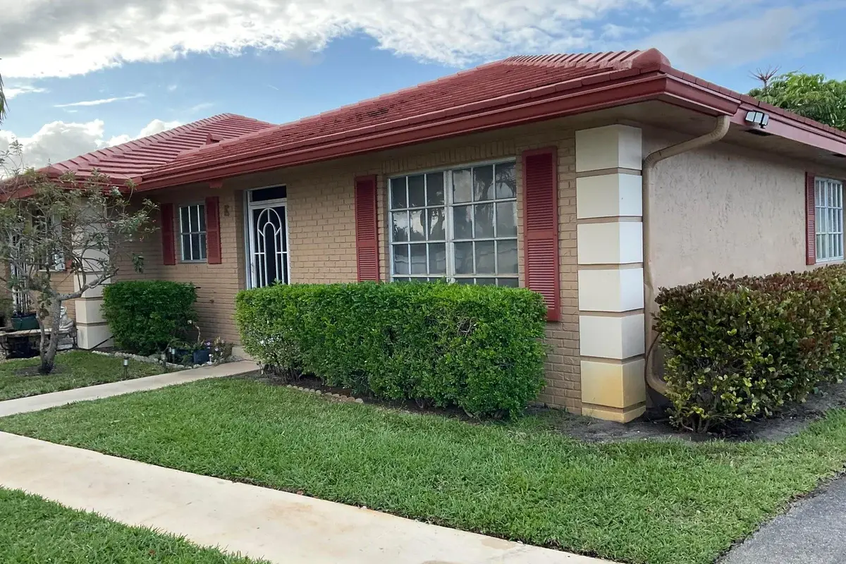 1473 SW 27th Ave #1e, Boynton Beach: photo 1 of 14