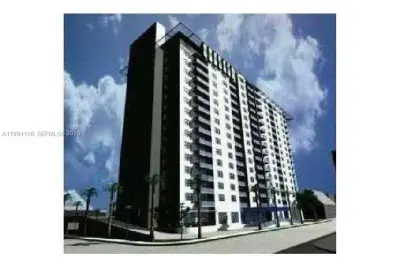 401 69th St #505, Miami Beach: photo 1 of 19