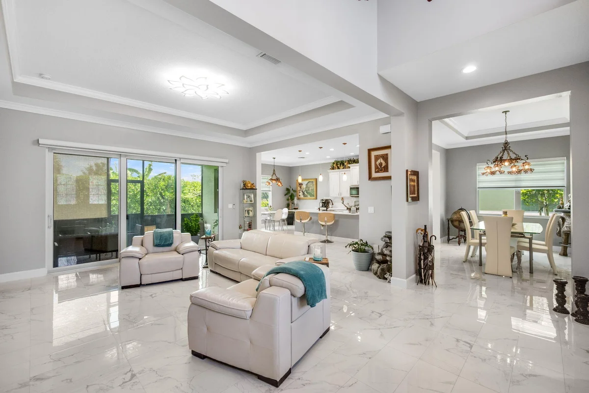 5857 Whippoorwill Cir, Westlake: photo 1 of 17