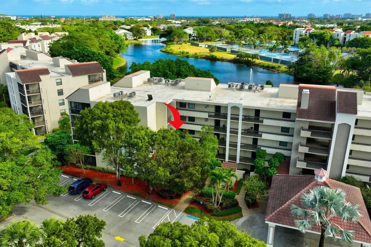 1915 Lavers Cir #E-303, Delray Beach: photo 1 of 58