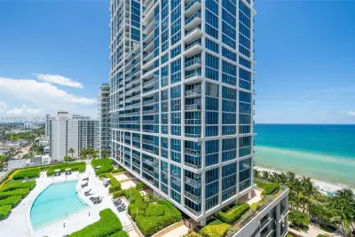 6801 Collins Ave #1414, Miami Beach: photo 1 of 45