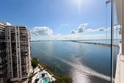 2451 Brickell Ave #PHF, Miami: photo 1 of 17