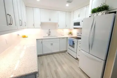 34 Somerset B, West Palm Beach: photo 1 of 67