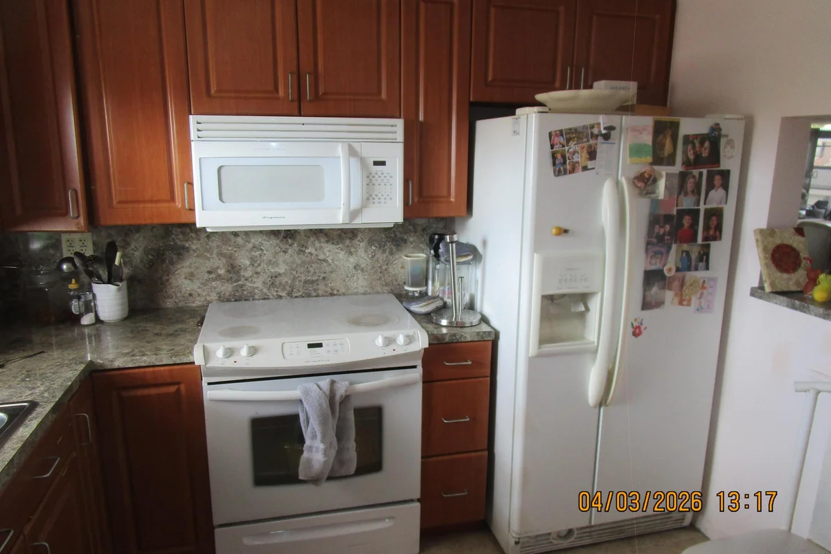 9401 Sunrise Lakes Blvd #308, Sunrise: photo 1 of 19