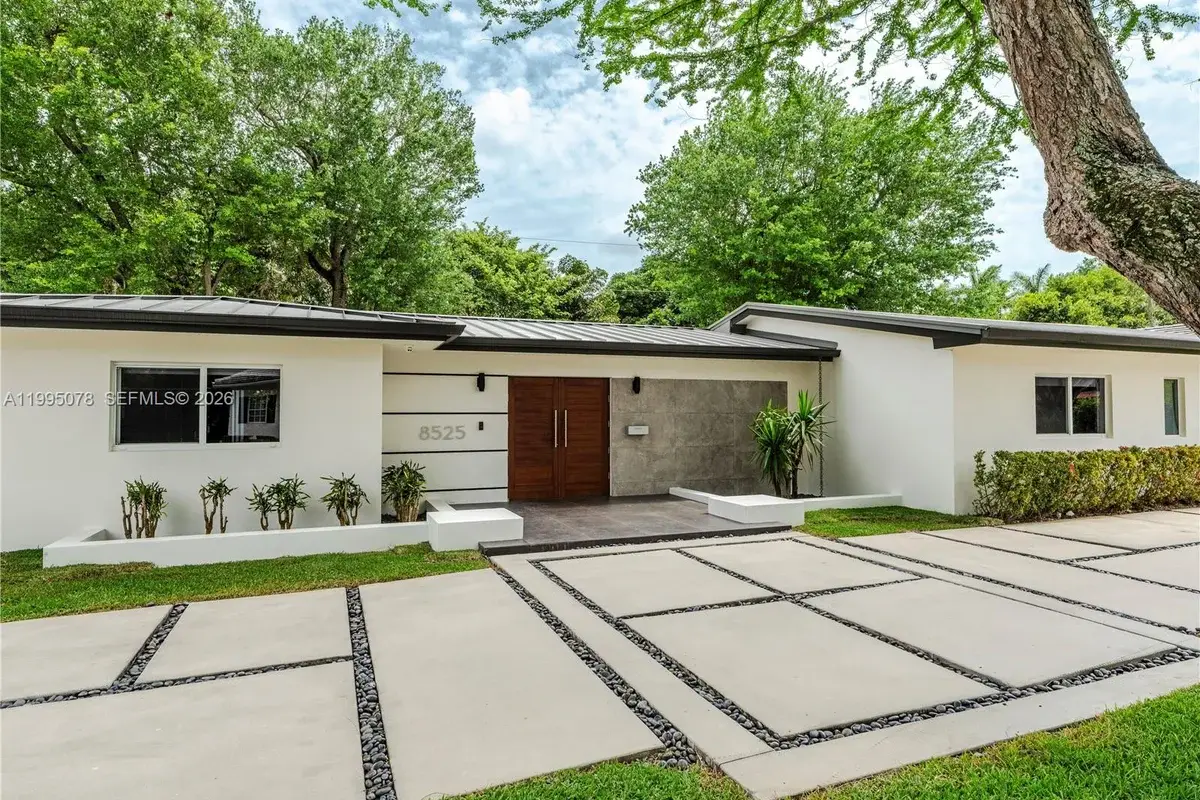 8525 SW 54th Ct, Miami: photo 1 of 29