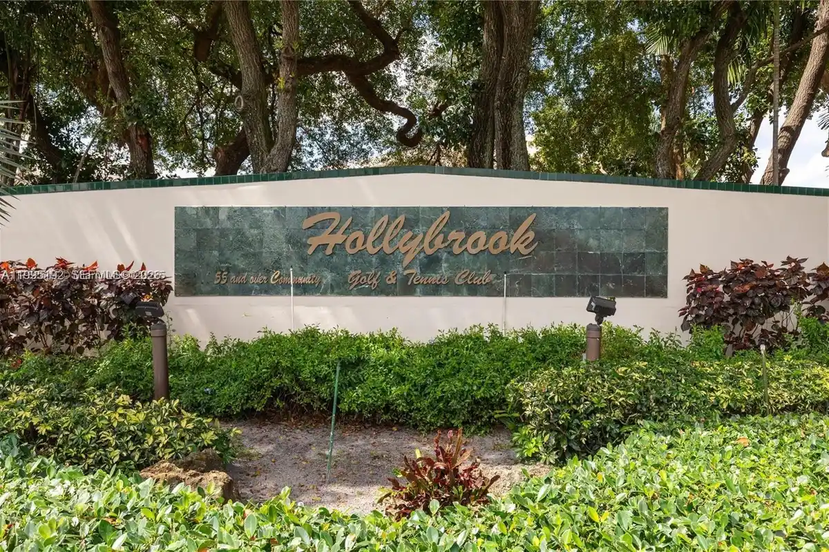 8900 Washington Blvd #405A, Pembroke Pines: photo 1 of 26