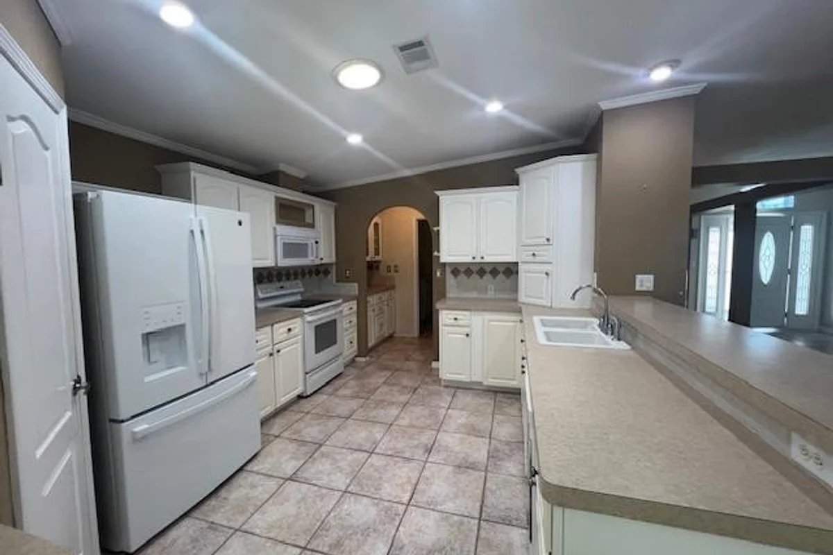 6299 Birch Ln, Lantana: photo 1 of 66