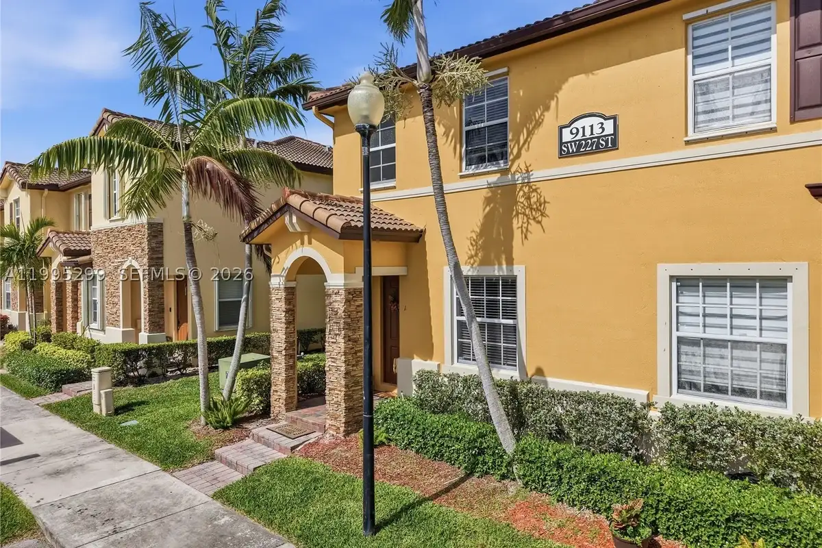 9113 SW 227th St #1, Cutler Bay: photo 1 of 26