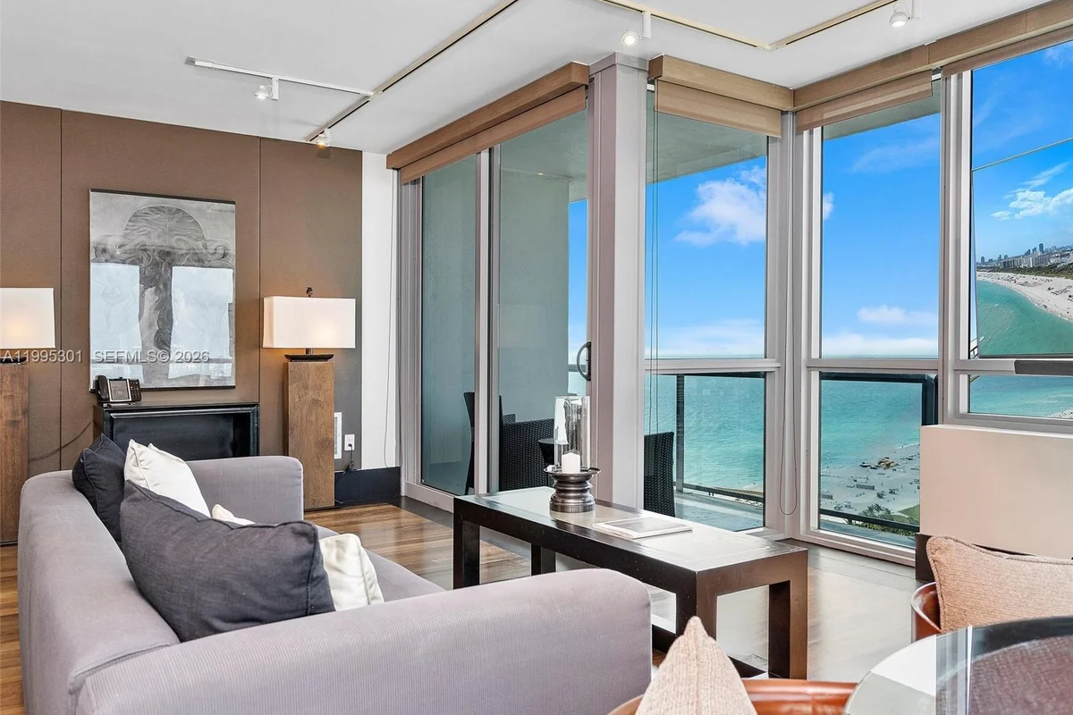 101 20th St #3302, Miami Beach: photo 1 of 48