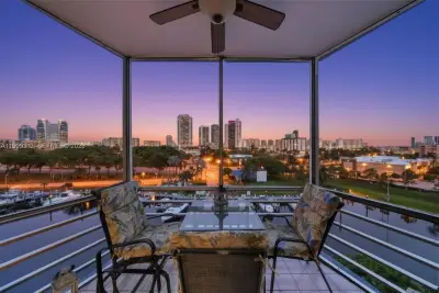 200 Diplomat Pkwy #732, Hallandale Beach: photo 1 of 40