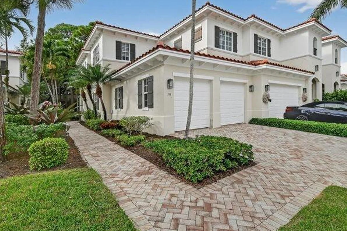 353 Chambord Ter, Palm Beach Gardens: photo 1 of 1