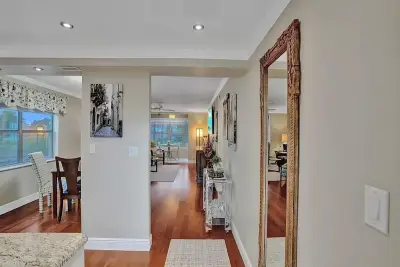 9020 Sunrise Lakes Blvd #201, Sunrise: photo 1 of 29