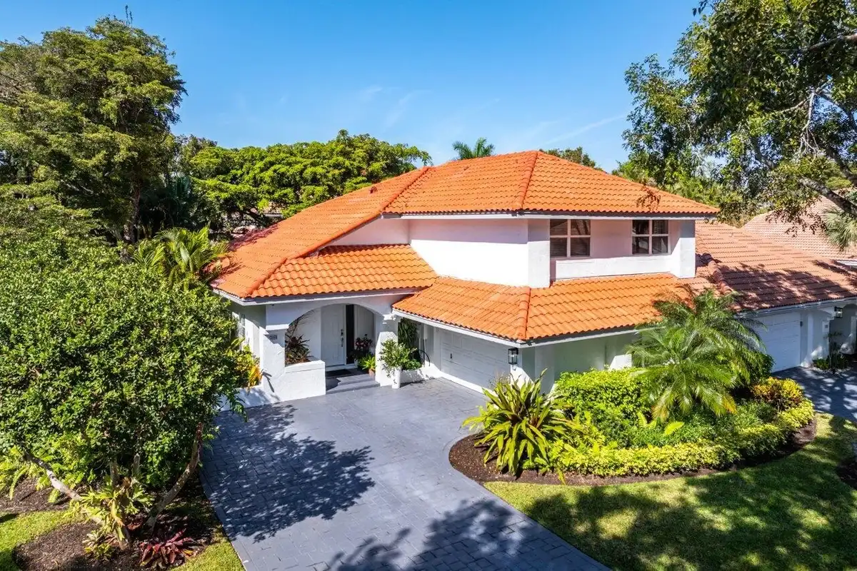 2093 NW 52nd St, Boca Raton: photo 1 of 30