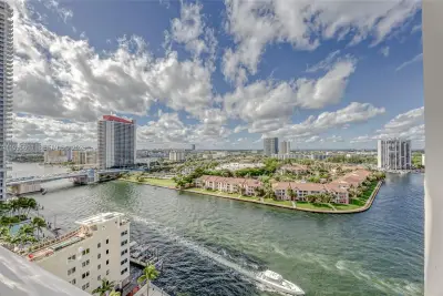 3800 S Ocean Dr #1606, Hollywood: photo 1 of 32